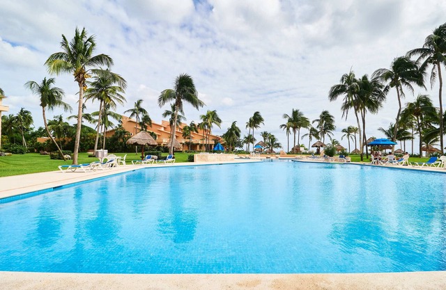 Villas Del Mar D-105 By Lockey