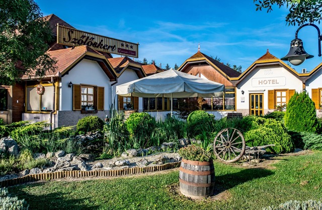 Vineyard Inn