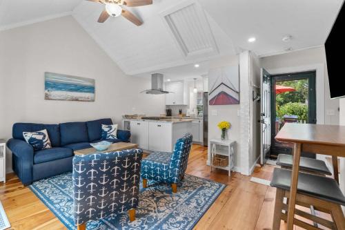 Vineyard Sound Retreat Sleeps 6