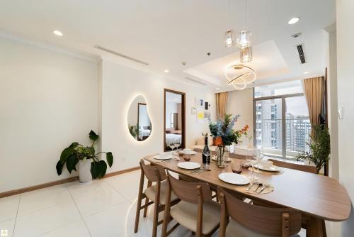 Vinhomes Landmark Plus Royale Residence