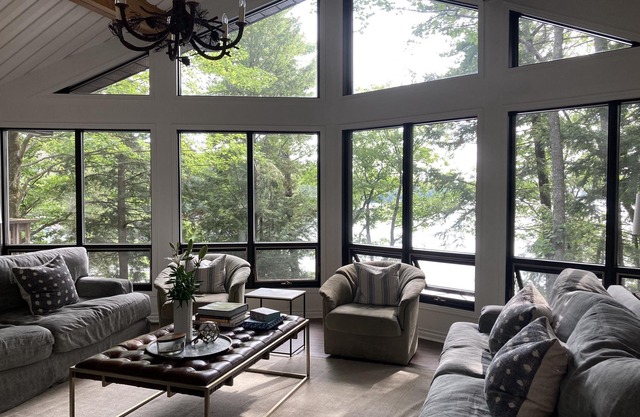Vintage Pines Muskoka Cottage - 6 bedroom family cottage in Port Carling!