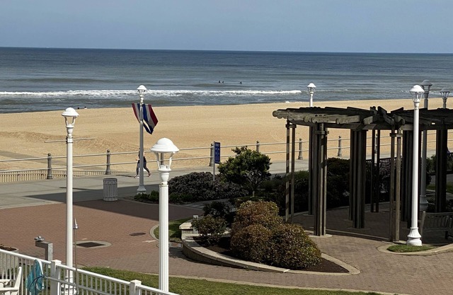 Virginia Beach Oceanfront Studio, Boardwalk, Balcony, Beach, Pool