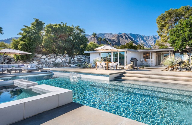 Vista Olivera - hillside home in Palm Springs