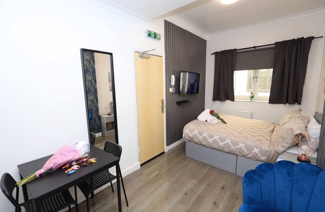 VR Apartments