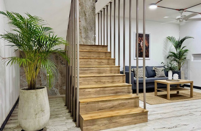 w Divine Loft w Perfect Deco in Cali