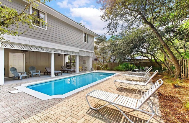 Wahoo - Gulf Trace Community, Grayton Beach, Private Pool, Steps to the Sand!