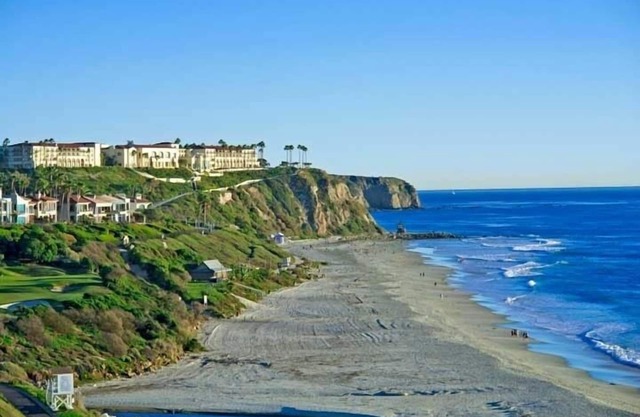 Walk to Beach in Dana Point, Laguna Beach Area - 3 beds - Air Conditioned