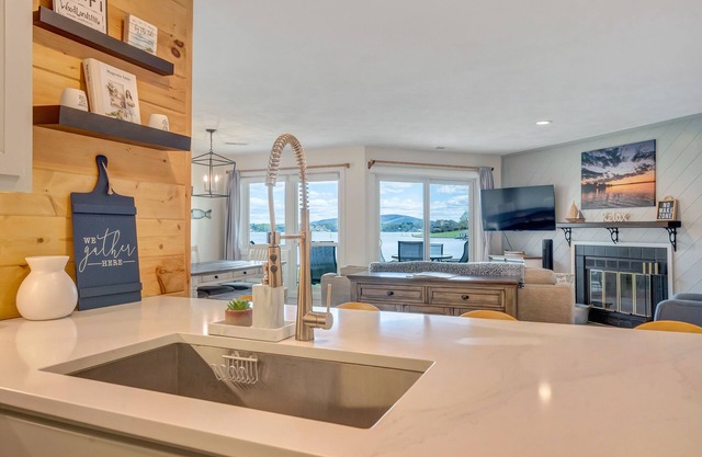 Walkout waterfront condo located in Bernard's Landing at Smith Mountain Lake!