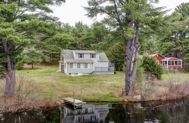 Waterfront Home on Peaceful & Private Pond