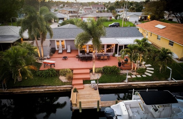 Waterfront Oasis Near Vibrant Downtown St. Pete