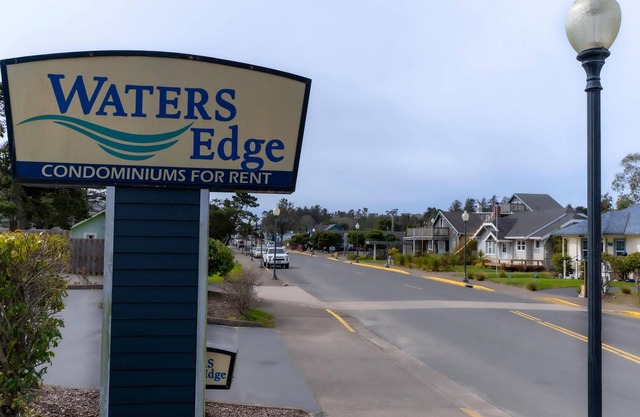 Waters Edge 412