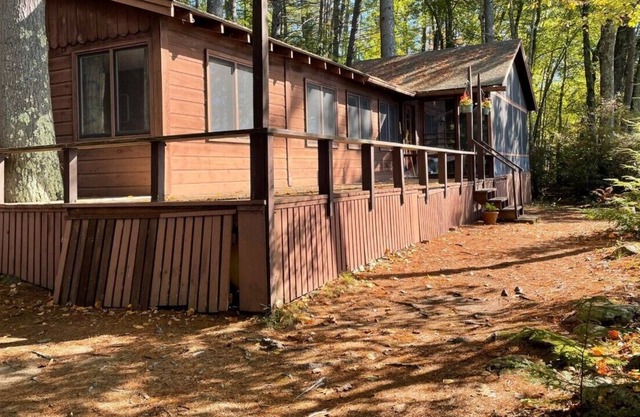 Waterside Cottage on Squam