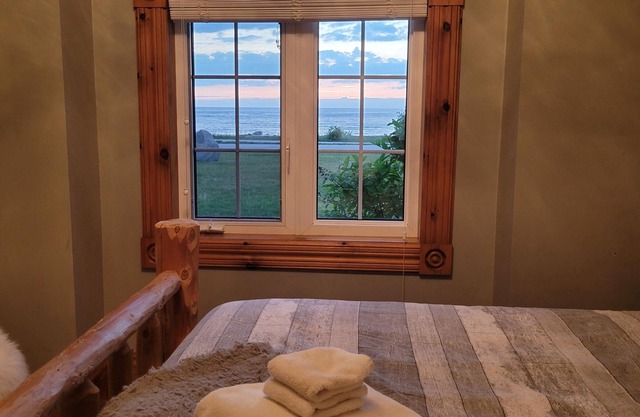 Waterview Executive Cottage - Port Elgin, Ontario