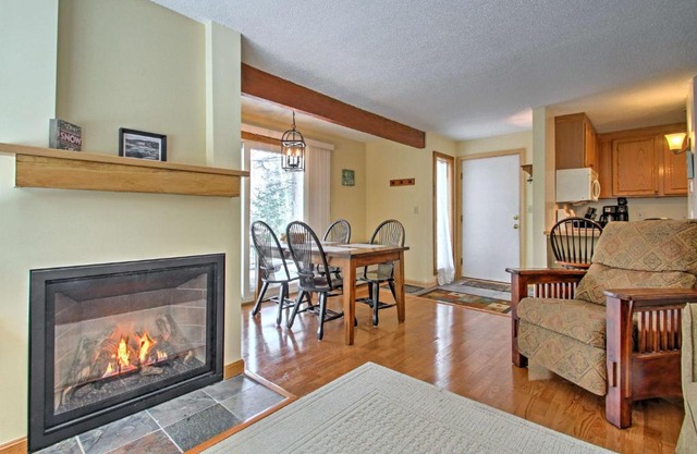 Waterville Valley Condo Near Town Square and Skiing!