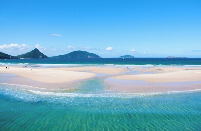Waves at Boat Harbour - Stunning Water Views and Opposite Beach