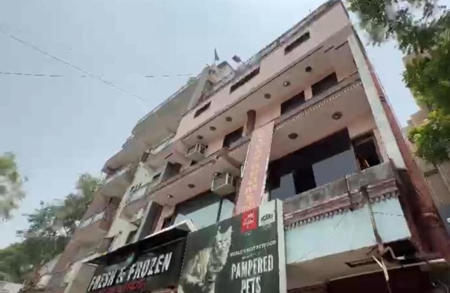 Welcome Stay Lajpat Nagar