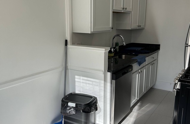 Welcome to our beautiful unit right here in the Heart of D.C!