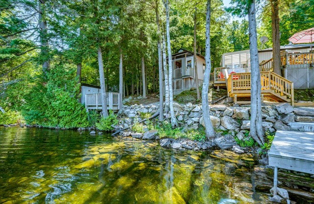 Welcome to Salerno Lake Cottage! a beautiful view of the lake!