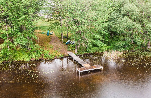 Welcome to the Heron! A luxury escape nestled on beautiful Belgrade Stream 🏞️🛶