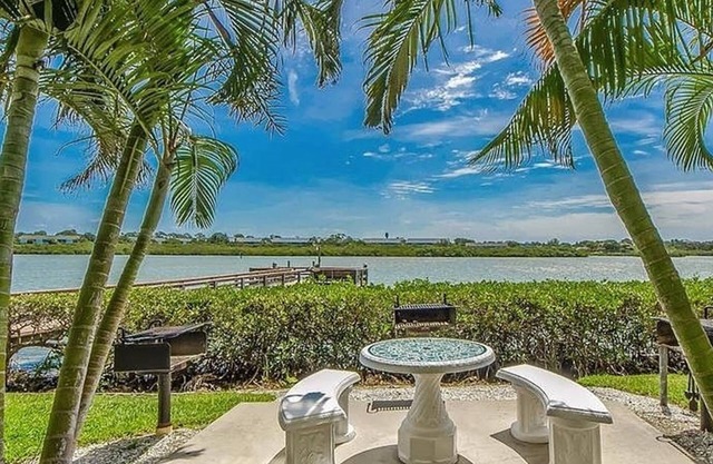 Welcome Y'all Vacation Rentals