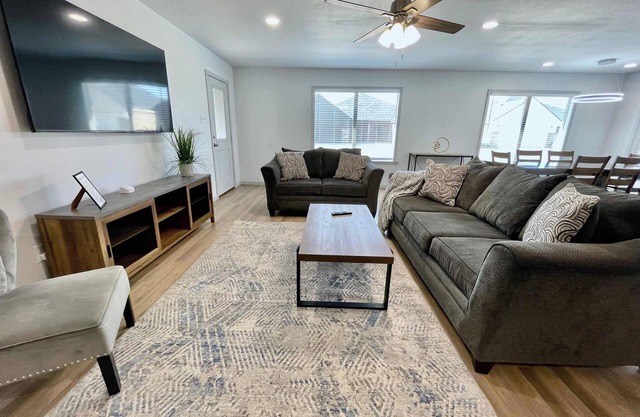 West Texas Retreat - 3BR 2BA - New Construction
