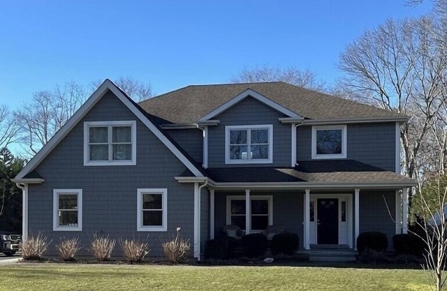 Westhampton Beach! Close To Main Street/Beach/Heated POOL
