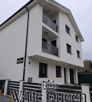 White Queen Apartments