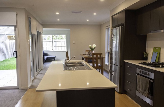 Whole holiday house for rent - Sydney