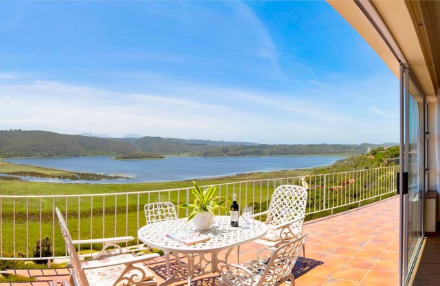 Wilderness Lake View Self-Catering