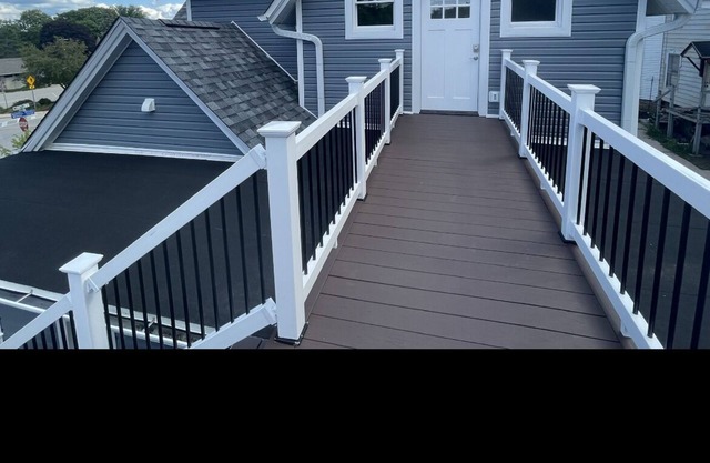 Williams Bay duplex by the lake