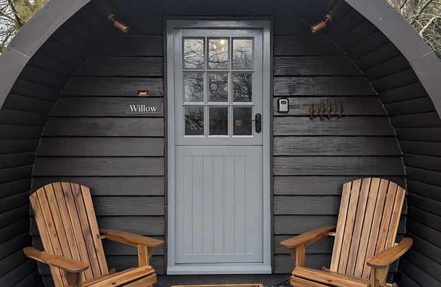 Willow Glamping Pod