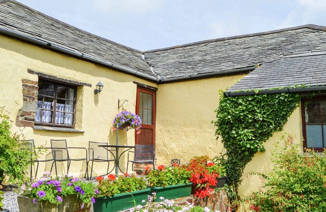 Windbury Cottage