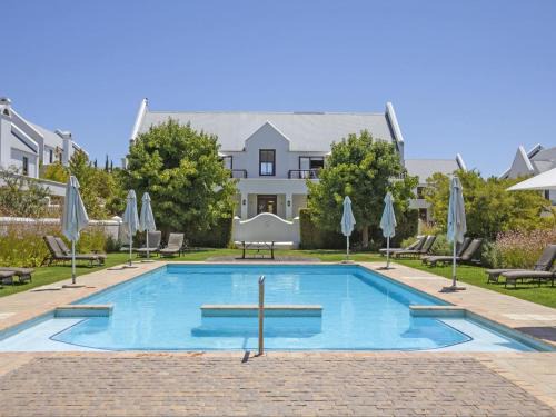 Winelands Golf Lodges 1
