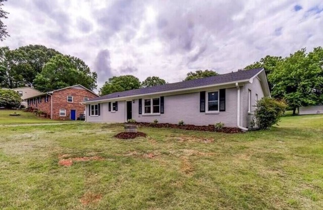 Winston Haven with gym/game room/pet friendly