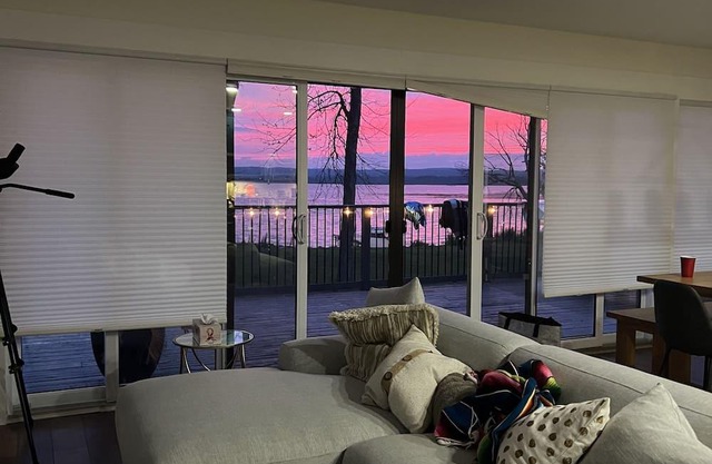 *Winter Long Term Rental* - Secluded Waterfront Bliss