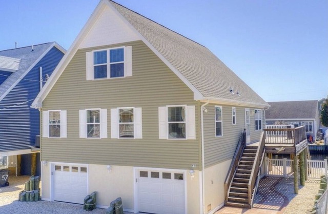 Winter Rental 9/15-5/15/26- 4 bed 3 bath immaculate home