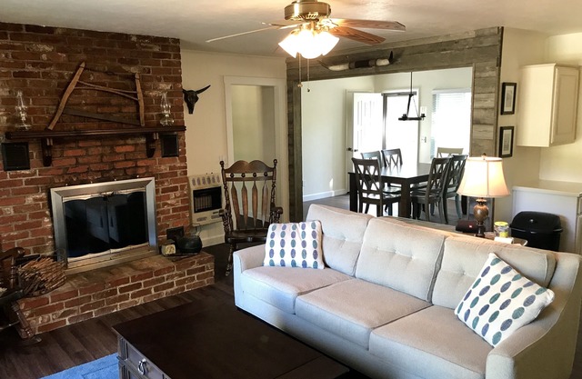 Wolf Pen Gap Getaway