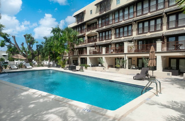 Wonderful 1-bed condo, 2min walk to beach & more