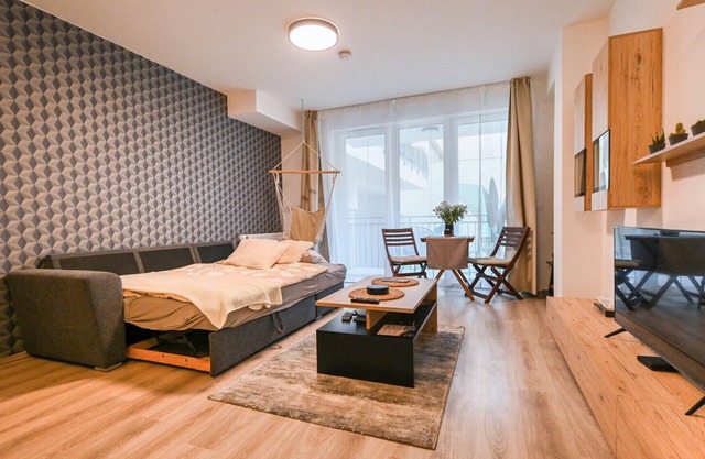 wonderful apartment in a newly built house close to Heroes' Square
