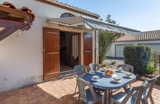 Wonderful villa for 5 people with WIFI, TV, terrace, pets allowed and parking