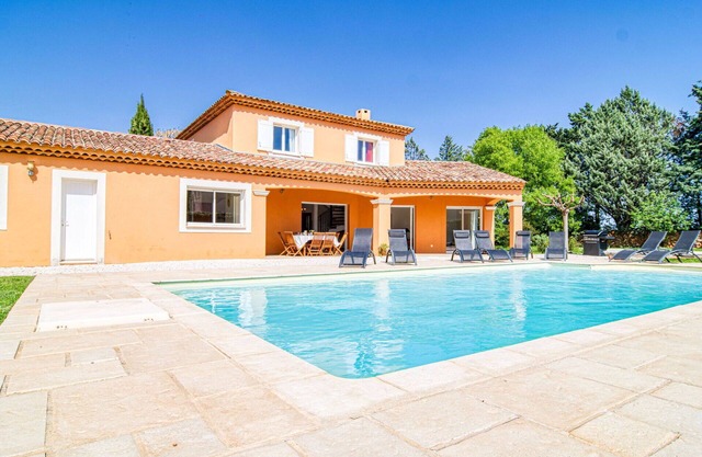 Wonderful private villa for 8 people with A/C, private pool, WIFI, TV, terrace and parking
