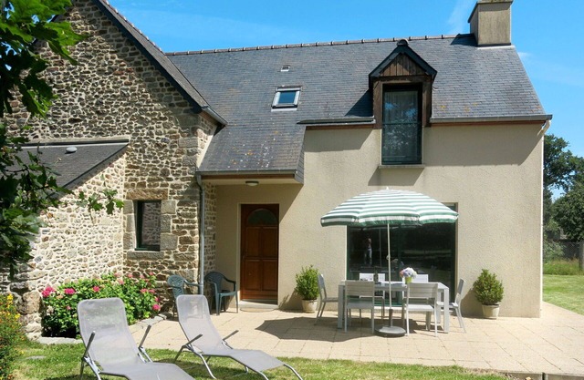 Wonderful private villa for 6 guests with WIFI, TV and terrace