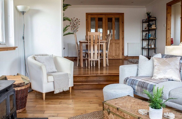 Wonderful private villa for 6 people with TV and parking
