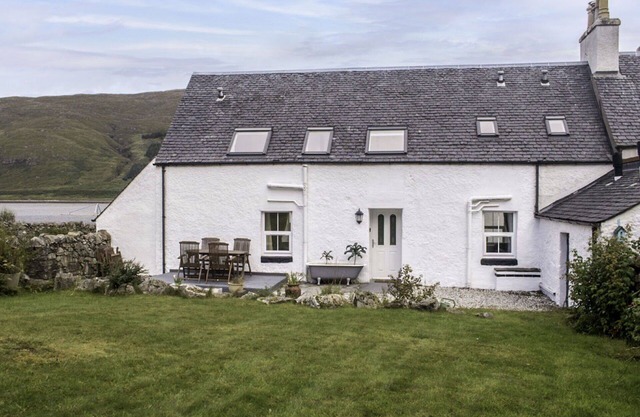 Wonderful private villa for 6 people with WIFI, TV, patio and pets allowed