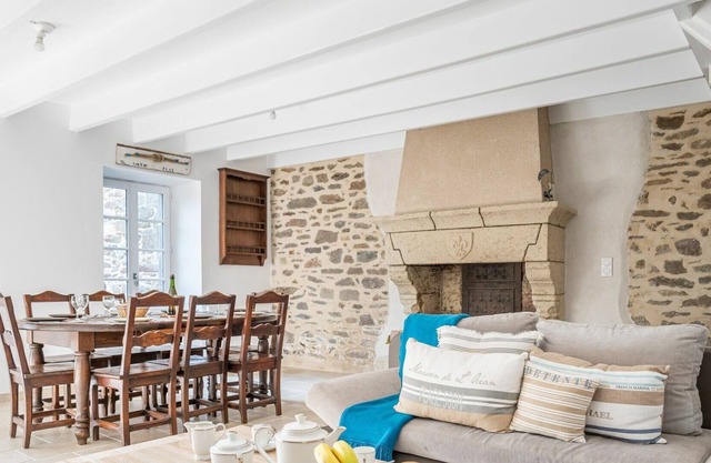 Wonderful villa for 6 people with WIFI, TV and patio