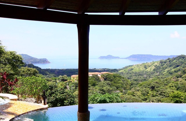 Wonderful villa for family and friends - so much space and the views are amazing