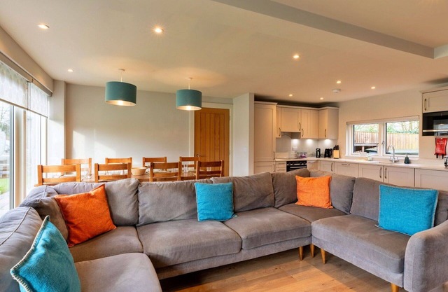Wonderful villa for 8 people with WIFI, TV, pets allowed and parking