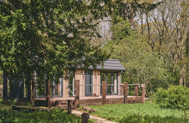 Woodland Cabin - Luxury Cottages