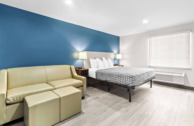 Woodspring Suites South Houston Hobby