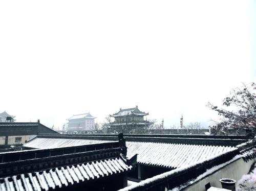 Xi'an Bell and Drum Tower Yongning Gate Lanfeng Hotel